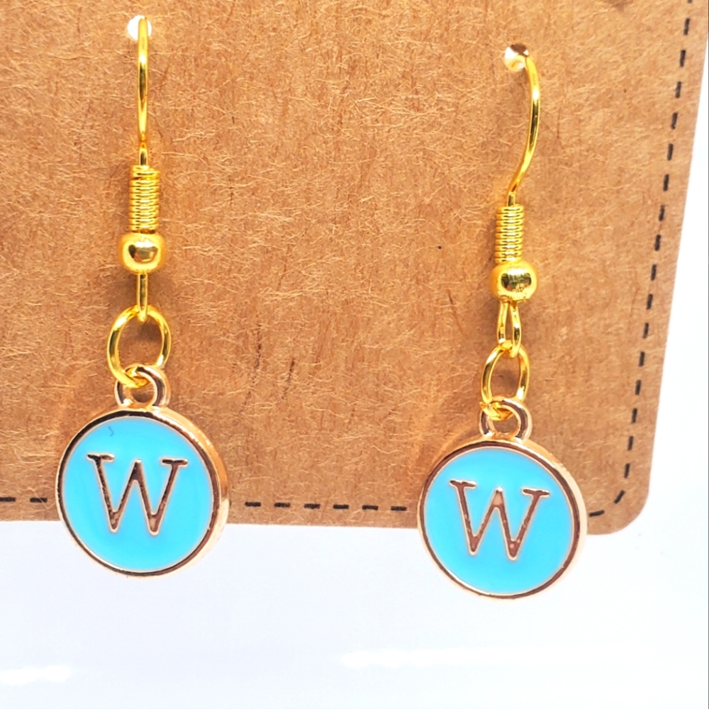 7/$10 W Initial Earrings, New